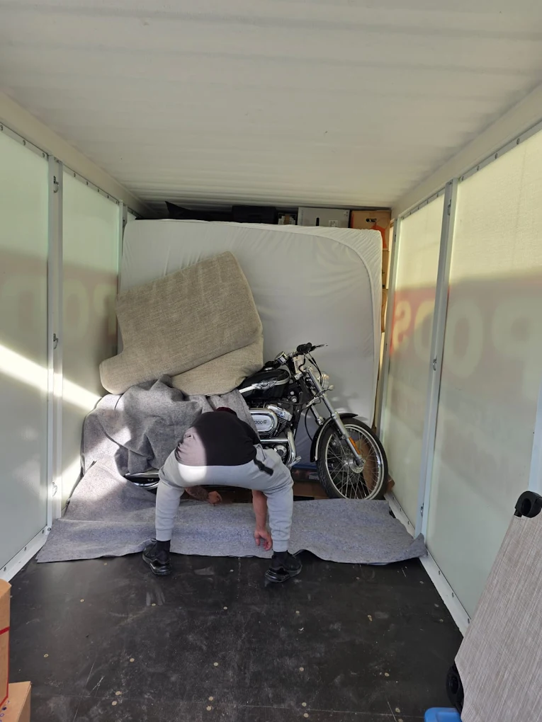 Moving Work Gallery 5